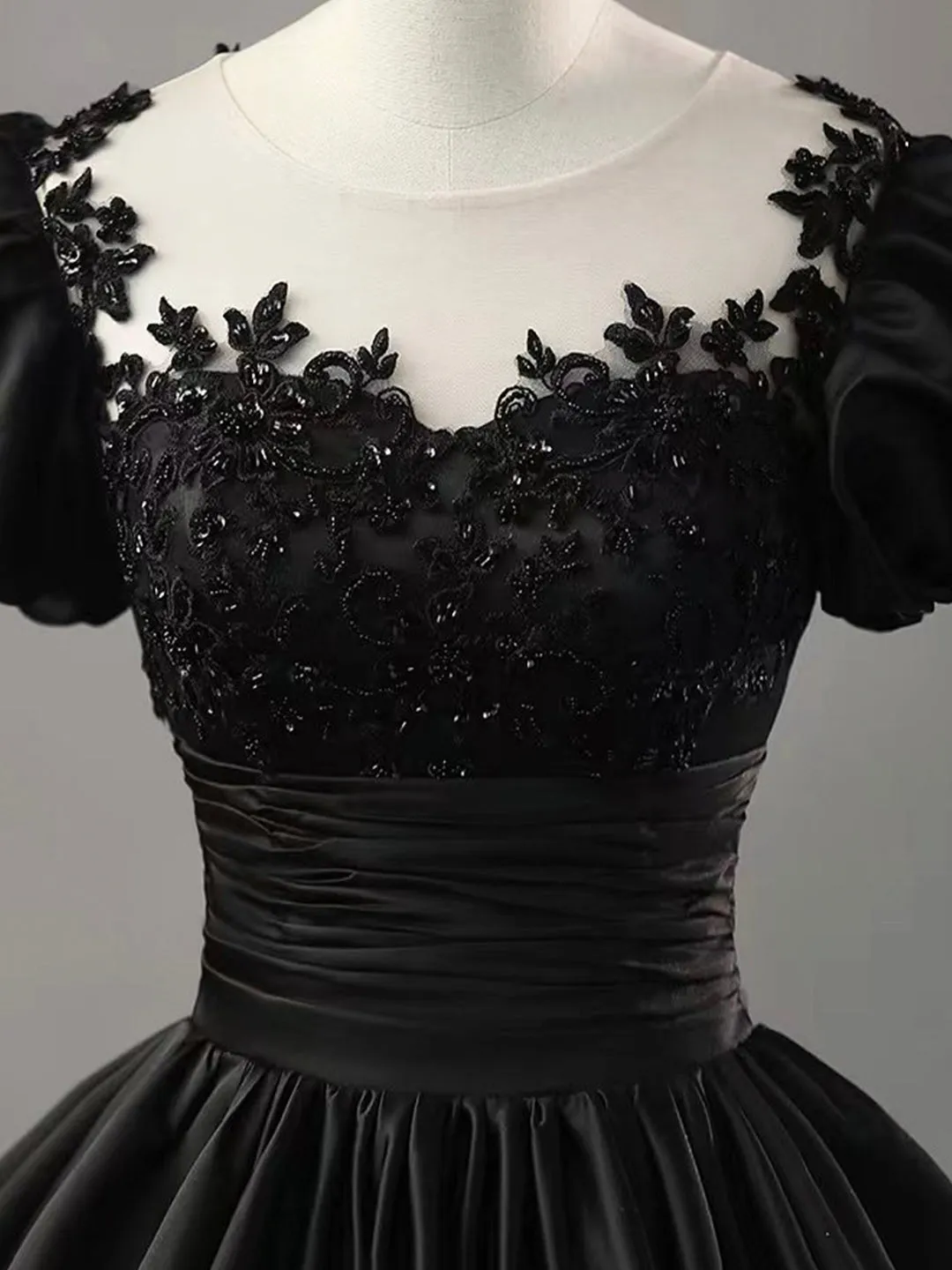 Black Scoop Neckline Satin Lace Long Prom Dress A-Line Short Sleeve Party Dress