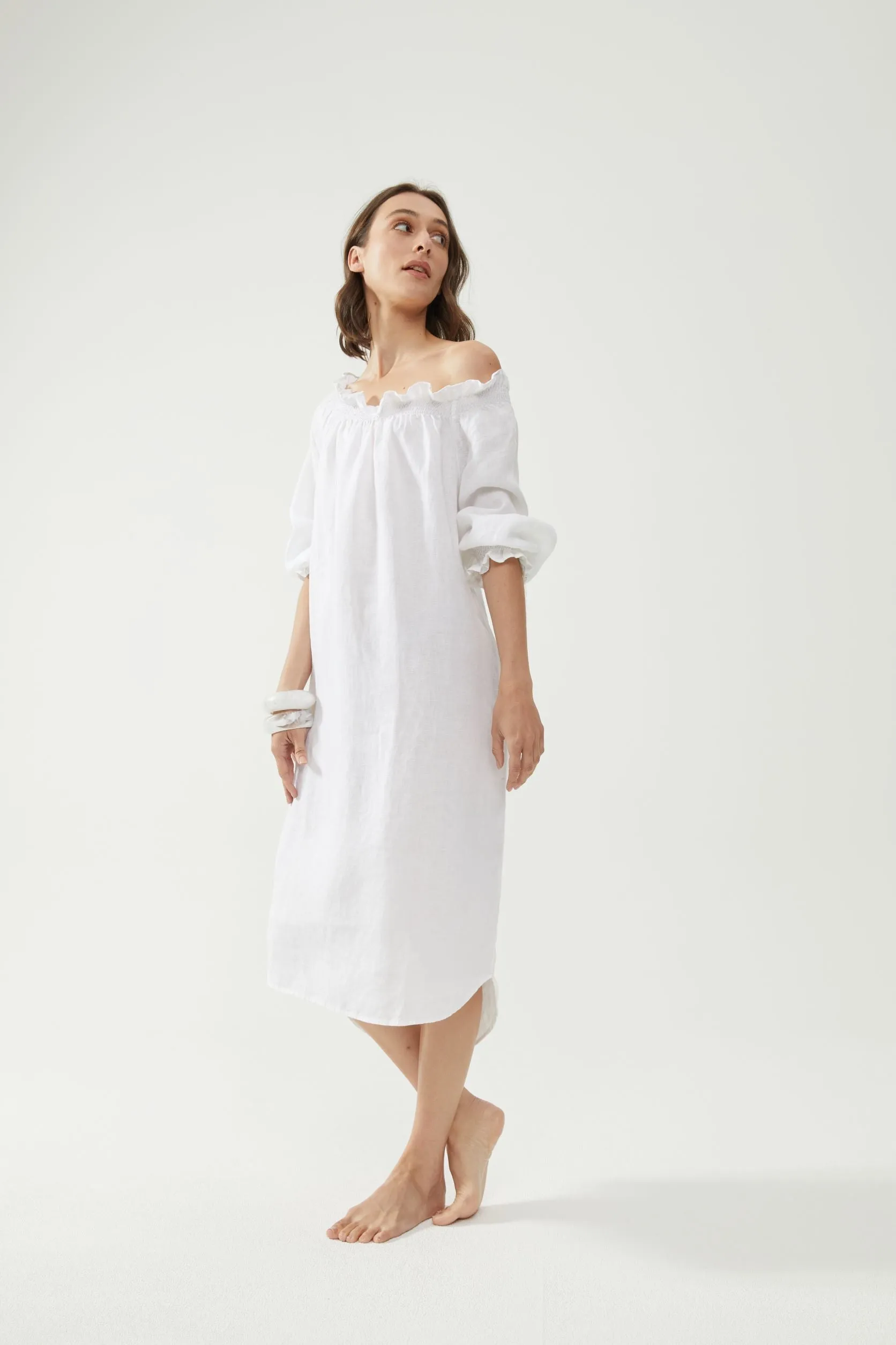 Mia Dress White