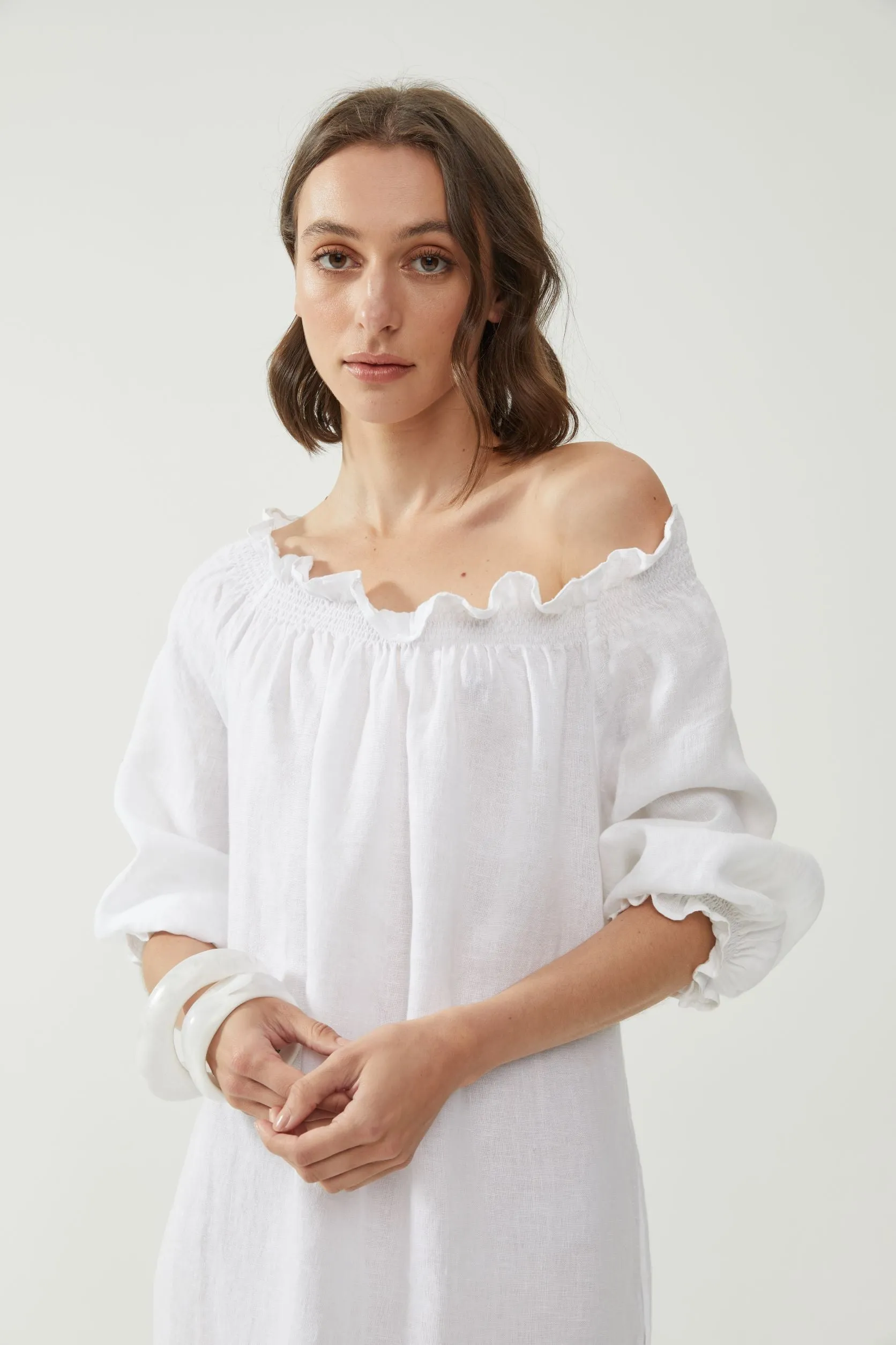 Mia Dress White