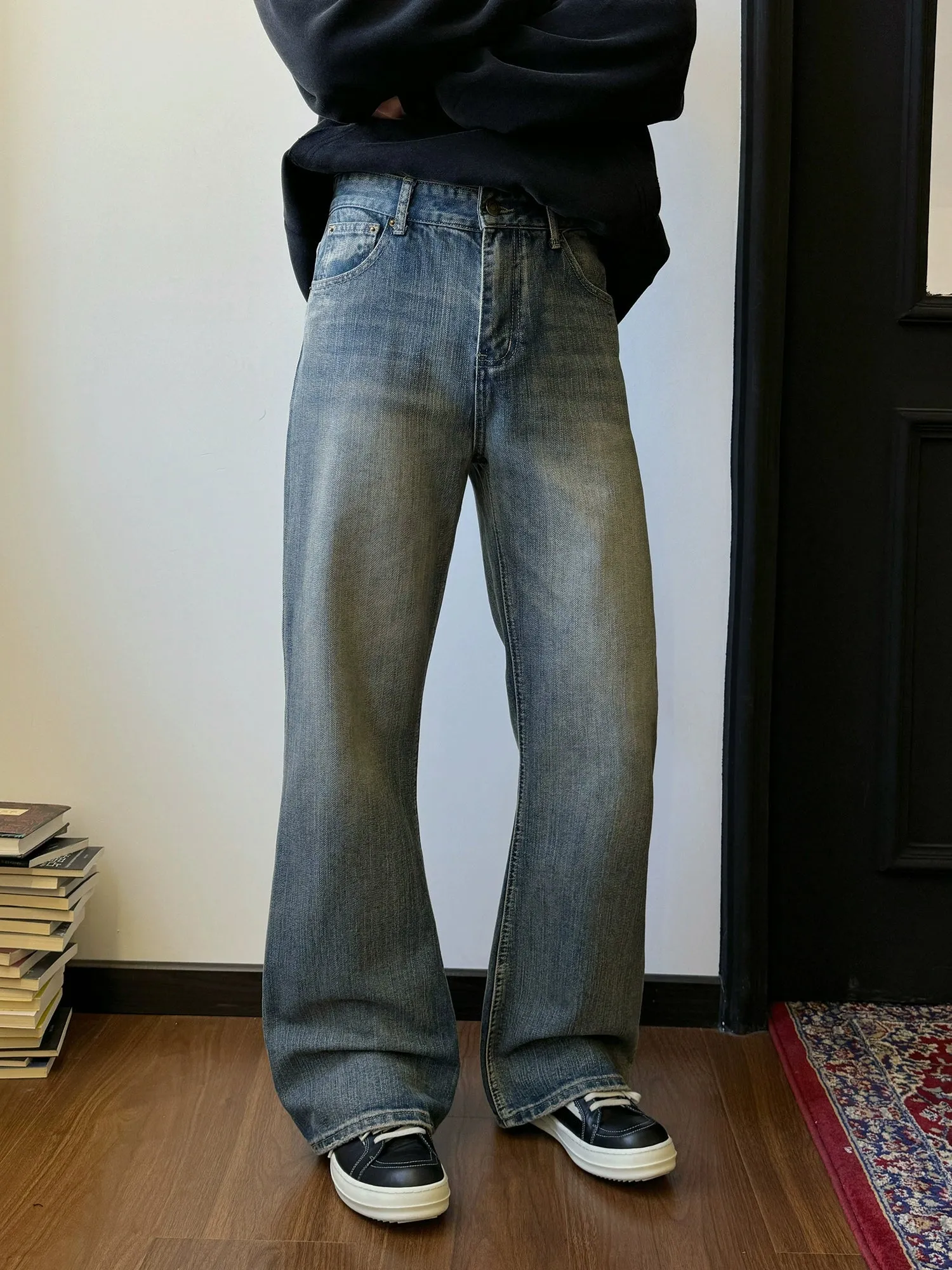 Nine Clean Fit Washed Bootcut Jeans