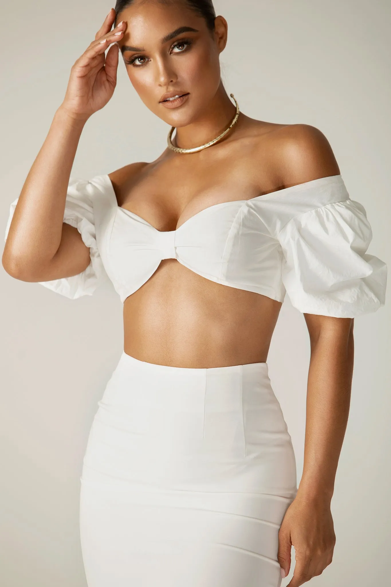 Susan Crepe Crop top (Off White)