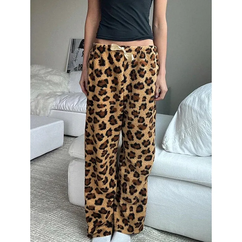 TAVIMART  -  Vintage Casual Leopard Printed Wide Leg Pants Loose Furry Mid-Waisted Straight Pants Women Autumn Winter Fashion Streetwear